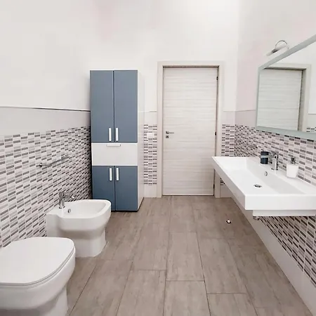 게스트하우스 Casa Granata 4*